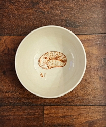 Bowl with fox on the bottom