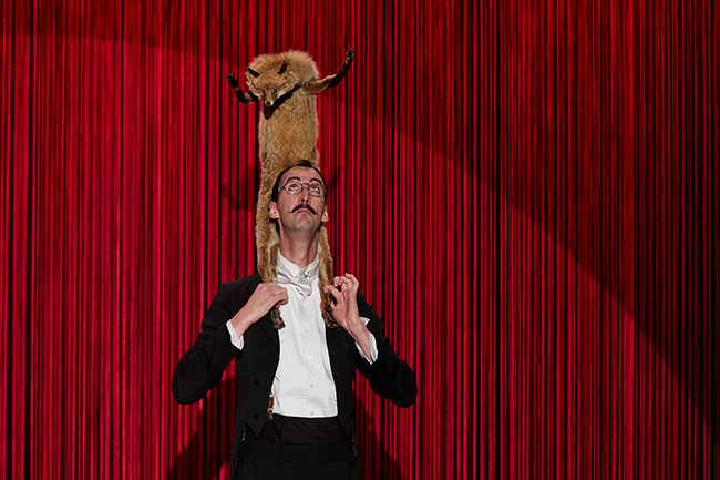 Goupil et Kosmao on stage performing